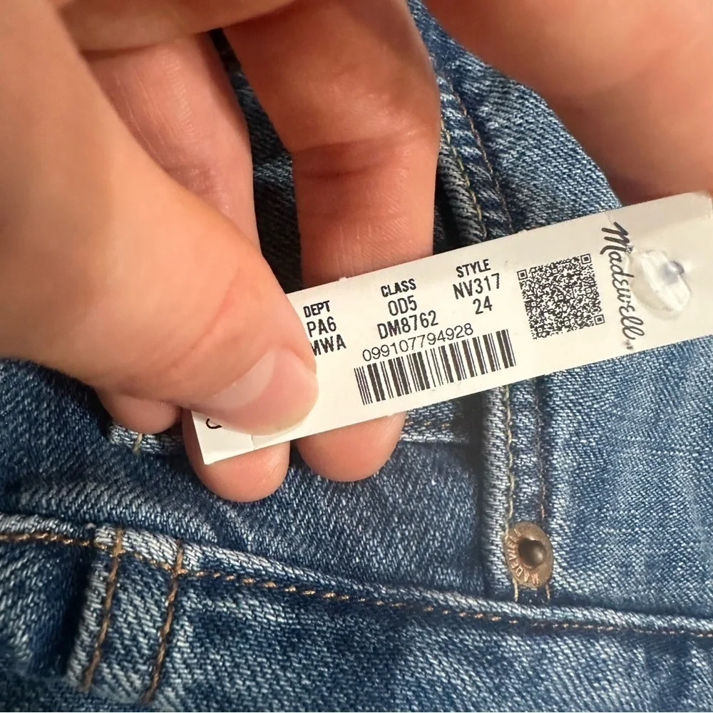 Madewell mifflin wash Long Baggy Cuffed Jean Shorts in Mifflin Wash